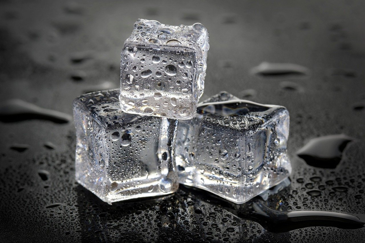 ice, artificial ice, studio ice, macro, decor, the scenery, drops, marco, glass, ice cubes, ice cube, 7artisans, 7artisans 60mm, china lens, chinese lens, ice, ice, ice, ice, ice, ice cubes, ice cubes, ice cubes, ice cube, ice cube, ice cube